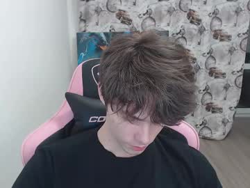Dmitryromanov Chaturbate stream image from February 16, 2025