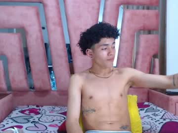 Luka_White87 Chaturbate stream image from February 16, 2025