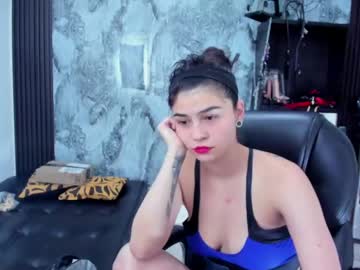 Nicollette_Russo_19 Chaturbate stream image from February 16, 2025