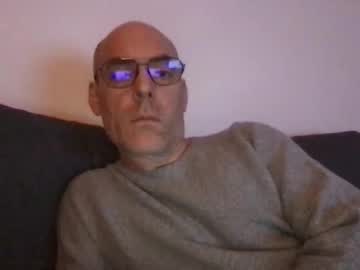 Timidetsanscomplexe Chaturbate stream image from February 16, 2025