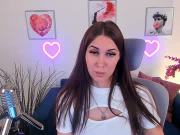 Nelliemccaffrey Chaturbate stream image from February 16, 2025