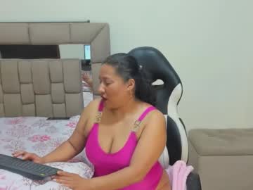 Nyomi_Browm Chaturbate stream image from February 16, 2025