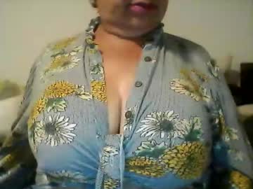 Perlita070822 Chaturbate stream image from February 16, 2025