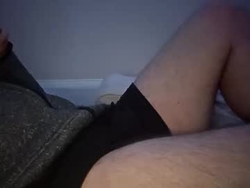 Trixy83 Chaturbate stream image from February 16, 2025