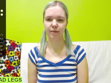 Ultra_Meow Chaturbate stream image from February 16, 2025