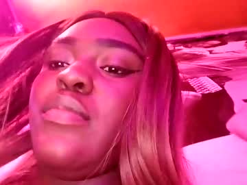 Chantal_Gray Chaturbate stream image from February 16, 2025