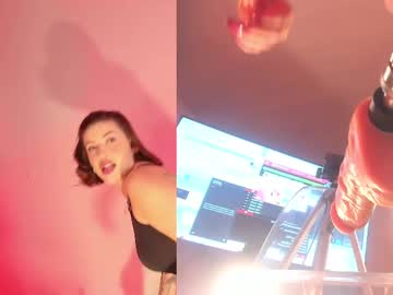 Hannah_Borbon Chaturbate stream image from February 16, 2025