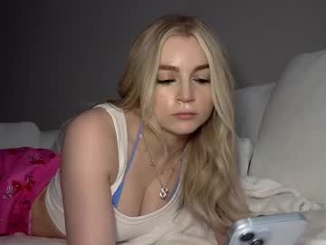 Summergracexxx Chaturbate stream image from February 16, 2025