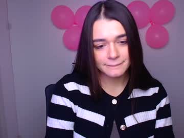 Emma_Flowerss Chaturbate stream image from February 16, 2025