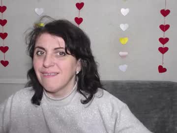 Luciami Chaturbate stream image from February 16, 2025