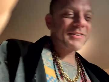 Weezysgbox1211 Chaturbate stream image from February 16, 2025