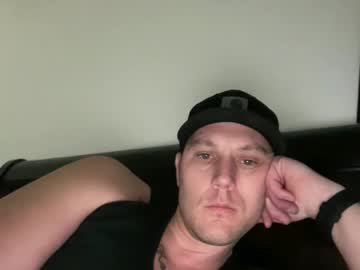 Zx6r1287 Chaturbate stream image from February 16, 2025