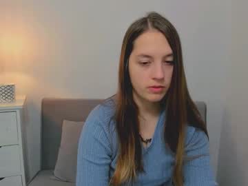 Annasensitive Chaturbate stream image from February 16, 2025