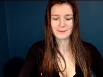 Carmenfunny Chaturbate stream image from February 16, 2025