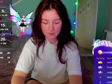Rosynaxx Chaturbate stream image from February 16, 2025
