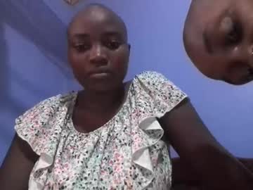 Ebonyfire98 Chaturbate stream image from February 16, 2025