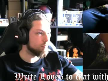 Boysexdoor Chaturbate stream image from February 16, 2025