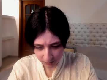 Ginablum Chaturbate stream image from February 16, 2025