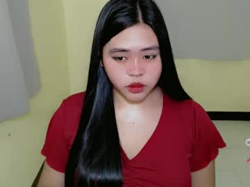Lhara_Cumming Chaturbate stream image from February 16, 2025