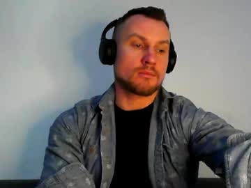 Siggurd7one Chaturbate stream image from February 16, 2025
