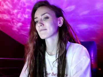 Dalia_Peach Chaturbate stream image from February 16, 2025