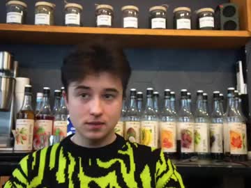 Coolskum00 Chaturbate stream image from February 16, 2025