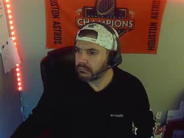 Taintnuzzler_13 Chaturbate stream image from February 16, 2025