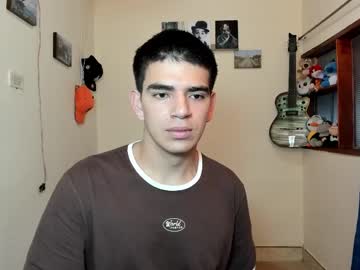 Ares_Johnsonn Chaturbate stream image from February 16, 2025