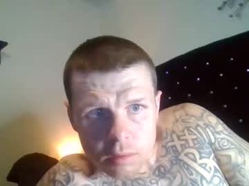 Frankynbree Chaturbate stream image from February 16, 2025
