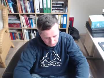 Maddmax8 Chaturbate stream image from February 16, 2025