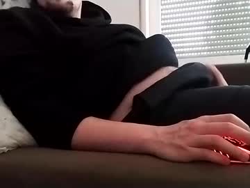 Sweetboy420weed Chaturbate stream image from February 16, 2025