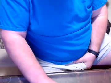 Tinyhubba Chaturbate stream image from February 16, 2025