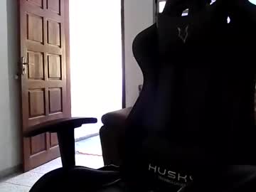 Euzinho320 Chaturbate stream image from February 16, 2025