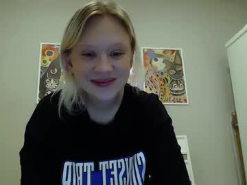 Molly_Smolly_ Chaturbate stream image from February 16, 2025