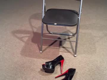 Nylonslutbitch Chaturbate stream image from February 16, 2025