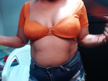 Paola_Latina29 Chaturbate stream image from February 16, 2025