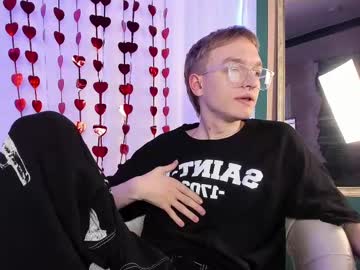 Andykisa Chaturbate stream image from February 16, 2025