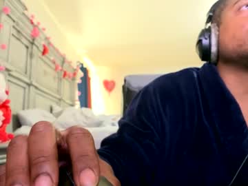Dunkeykongbbc Chaturbate stream image from February 16, 2025