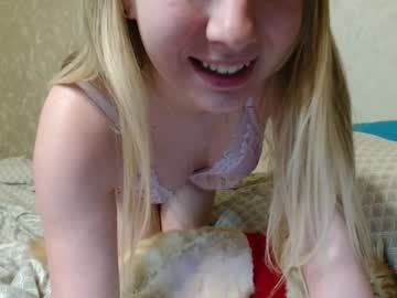 Tessa_Austin Chaturbate stream image from February 16, 2025