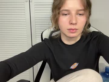 Trele31 Chaturbate stream image from February 16, 2025