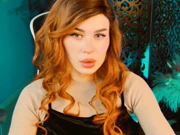 Adelloys Chaturbate stream image from February 16, 2025