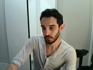 Lah19 Chaturbate stream image from February 16, 2025