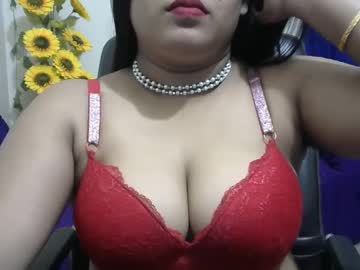 Sruti23 Chaturbate stream image from February 16, 2025