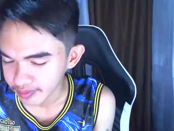 Hayden_Cumgiver Chaturbate stream image from February 16, 2025