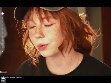 Li_On_Line Chaturbate stream image from February 16, 2025