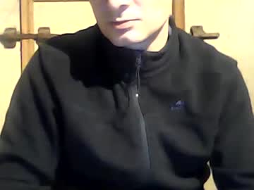 Rejemo Chaturbate stream image from February 16, 2025