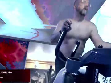 Bazzz_8 Chaturbate stream image from February 16, 2025