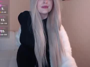 Emmy_Antoinette Chaturbate stream image from February 16, 2025