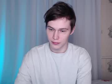 Littlesadcabbage Chaturbate stream image from February 16, 2025