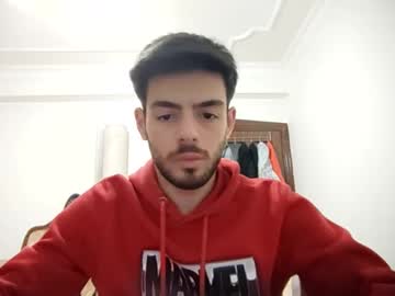 Asihandsome06 Chaturbate stream image from February 16, 2025